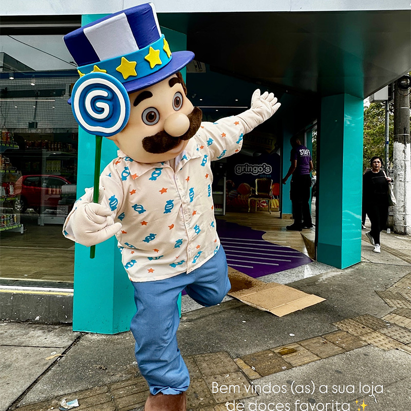 Doces importados na prateleira